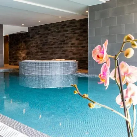 Hotel apartamentowy Nemea Riviera Nicea