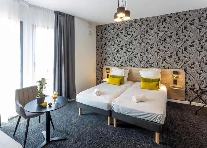 Nemea Riviera 4*
