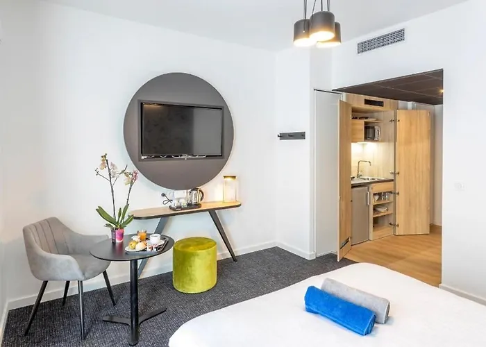 Aparthotel Nemea Riviera